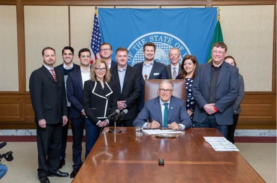 Signing of SB 5638 with Governor Jay Inslee et. al